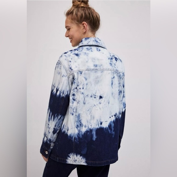 Anthropologie Avec Les Filles Shiloh oversized tie dye denim shirt jacket Small - Picture 2 of 7
